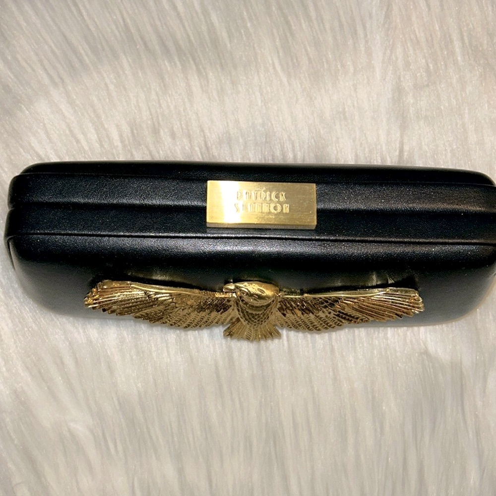 🦅NWOT Patrick Shannon🦅Black Leather🦅Gold Eagle Crossbopdy/ Clutch Purse🦅 - Picture 9 of 13